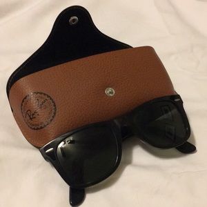 Rayban polarized wayfarers